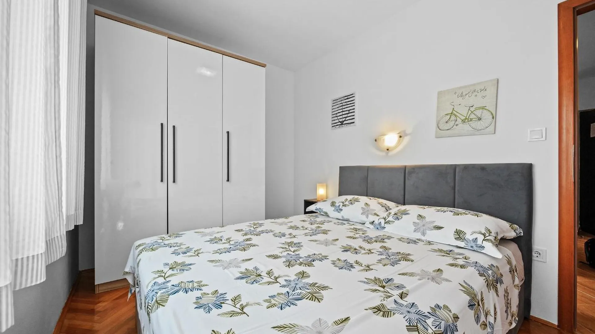 Apartments Neda With Sea View Kampor