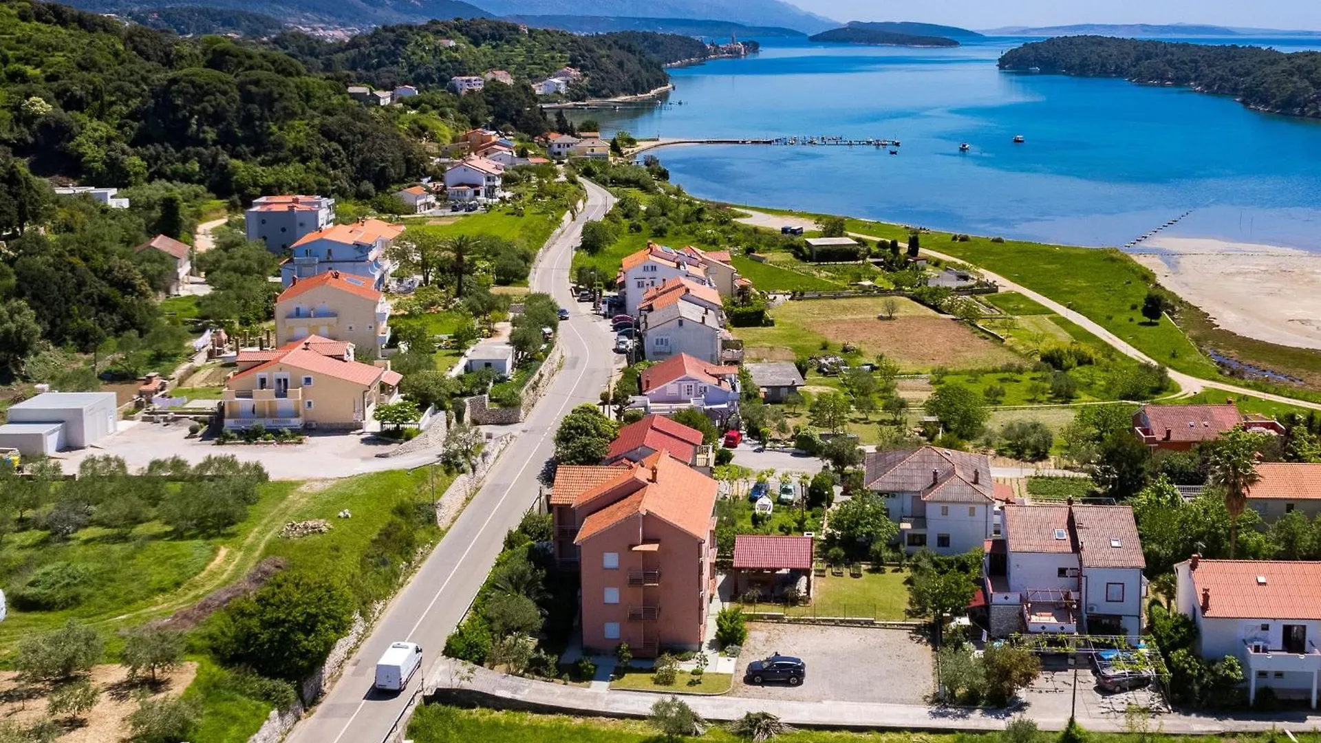 Apartments Neda With Sea View Kampor